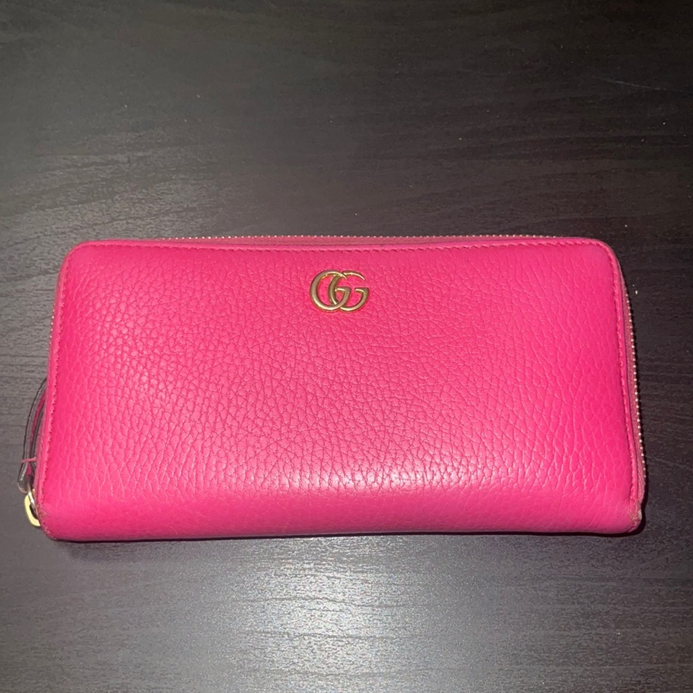 Authentic Gucci Wallet